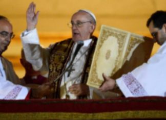 PAUS FRANSISKUS MENINGGAL DUNIA DALAM USIA 88 TAHUN